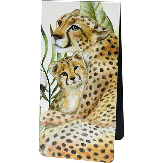 magnetic bookmark with illustration of a cheetah and its cub on a white background