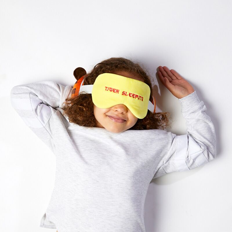 Relaxeazzz - Tiger Travel Pillow Set